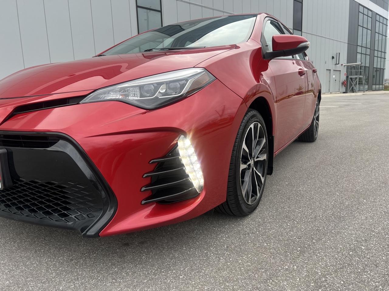 2018 Toyota Corolla SE Photo
