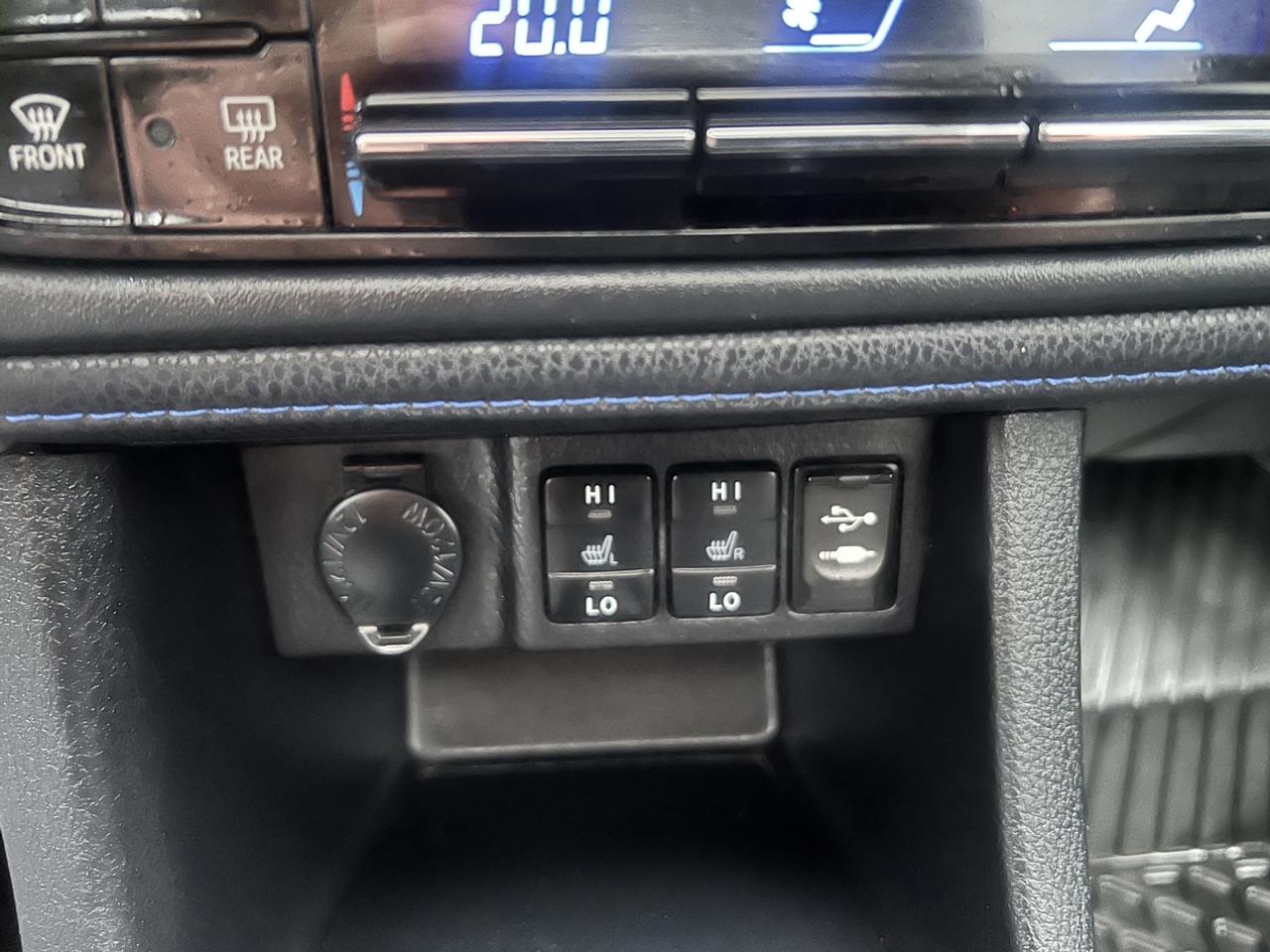 2018 Toyota Corolla SE Photo