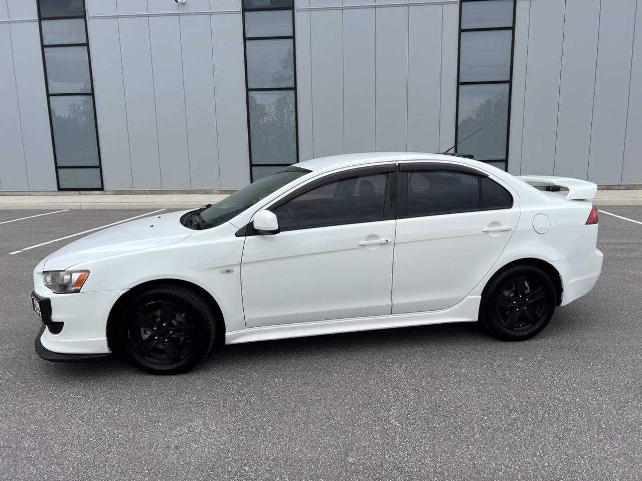 2009 Mitsubishi Lancer SE Sport Photo