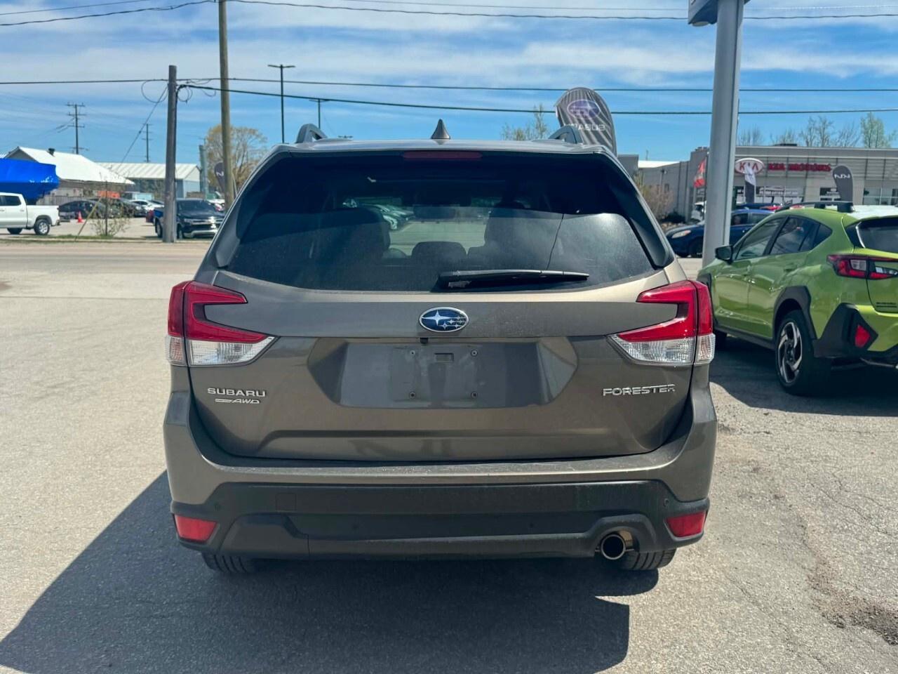 2021 Subaru Forester LIMITED   CLEAN CARFAX   SUBARU EYESIGHT   ADAPTIV Photo3