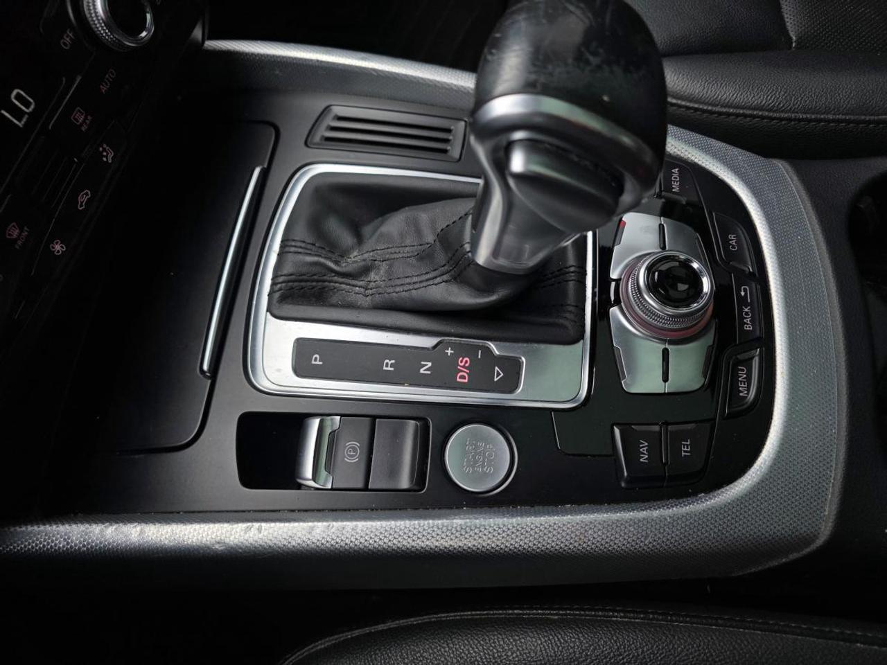 2015 Audi Q5 quattro 4dr 2.0T Technik Photo