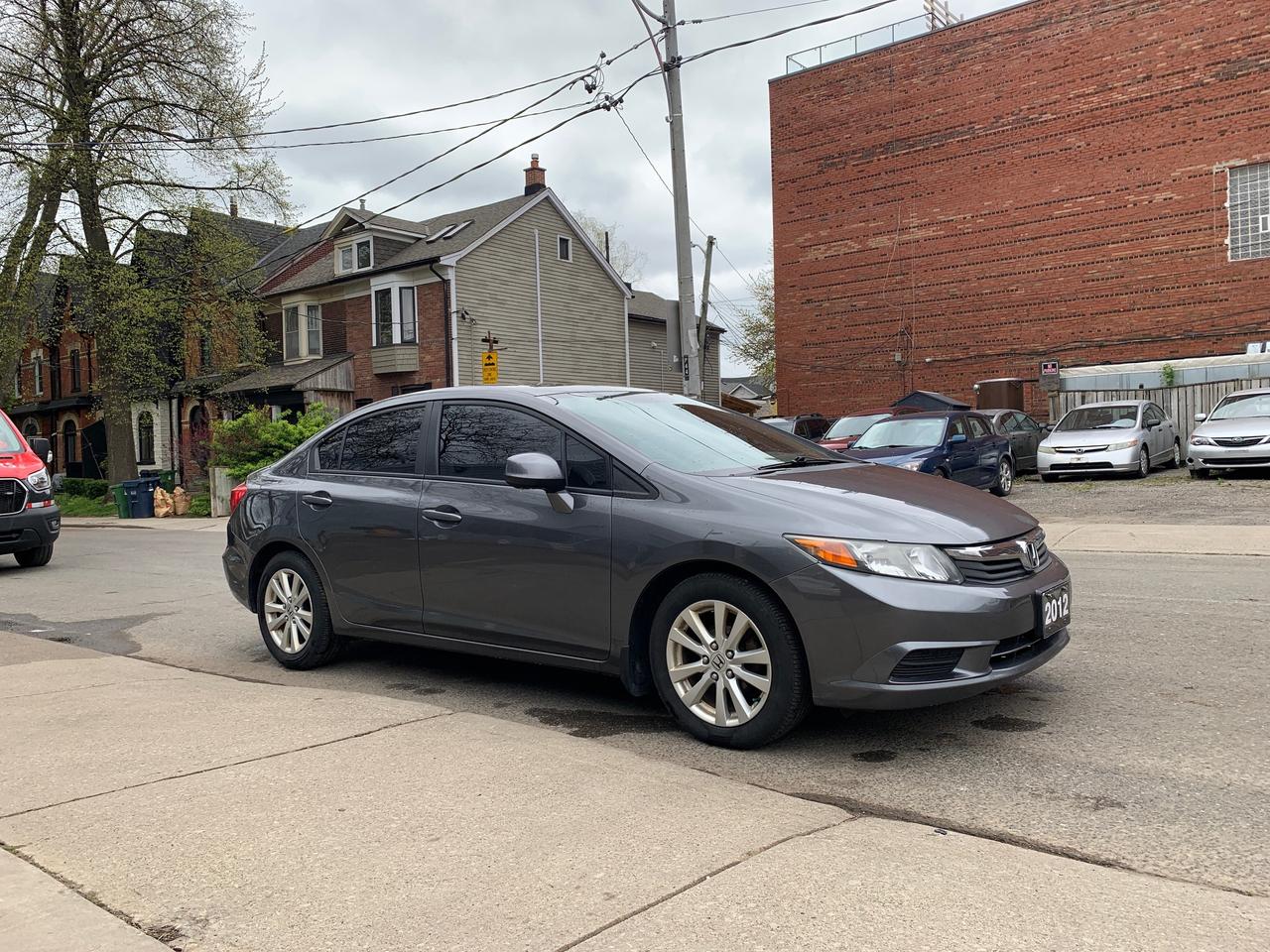 2012 Honda Civic 4dr Auto EX Photo