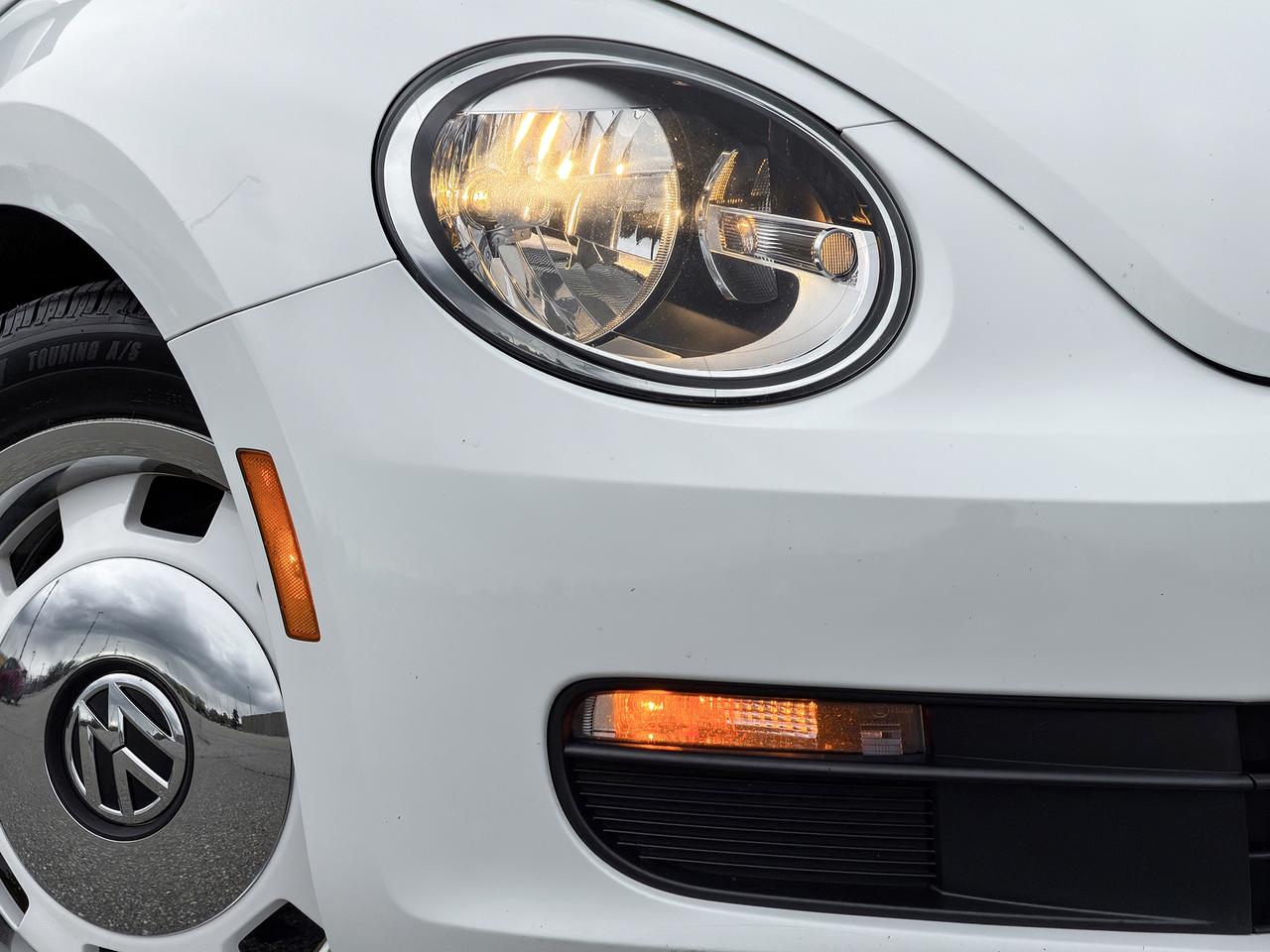 2016 Volkswagen Beetle Classic Photo