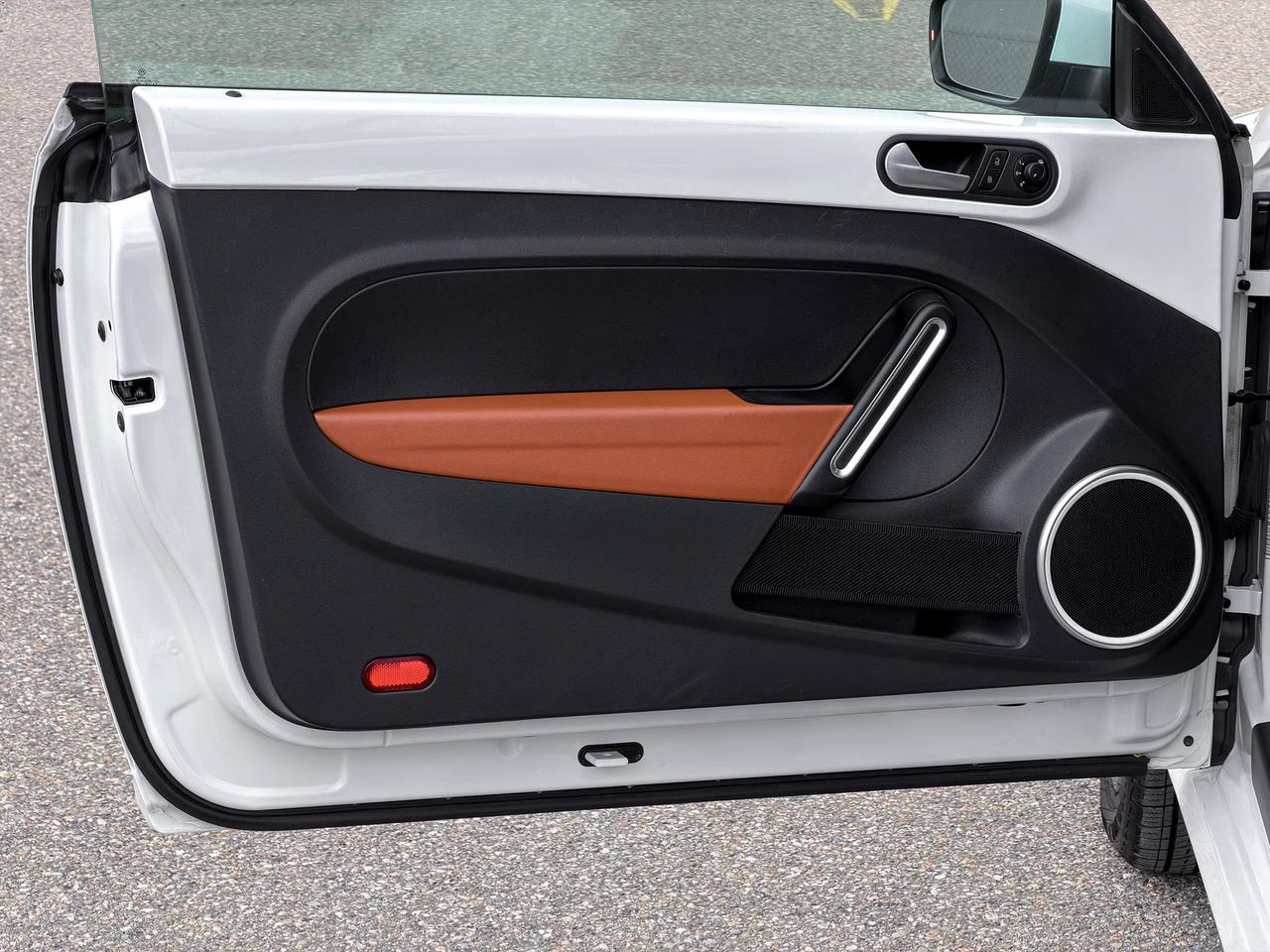 2016 Volkswagen Beetle Classic Photo