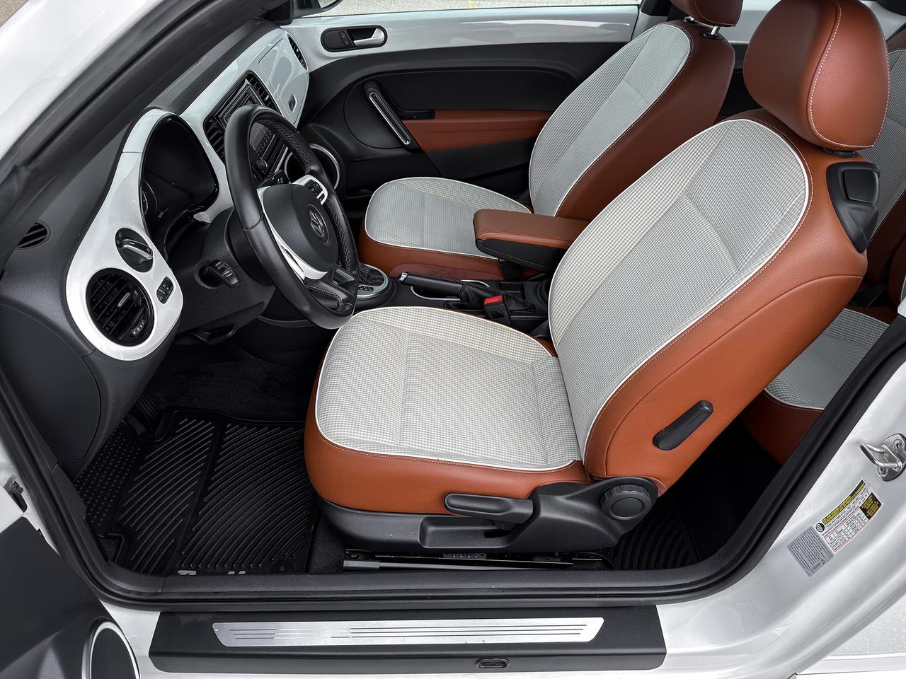 2016 Volkswagen Beetle Classic Photo