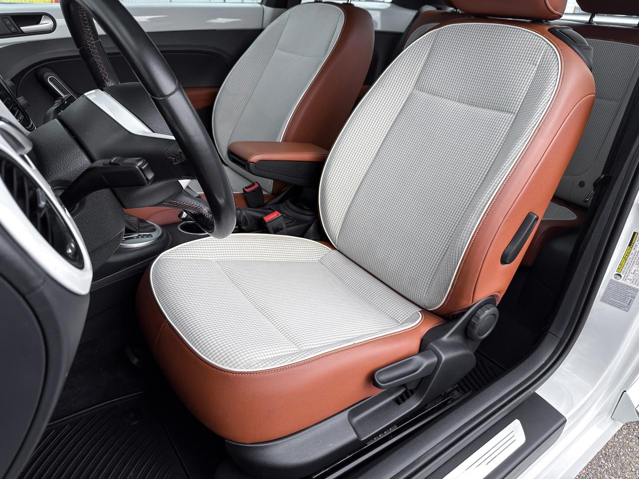 2016 Volkswagen Beetle Classic Photo