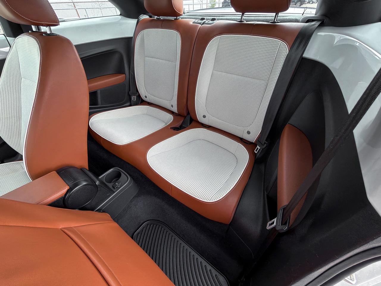 2016 Volkswagen Beetle Classic Photo