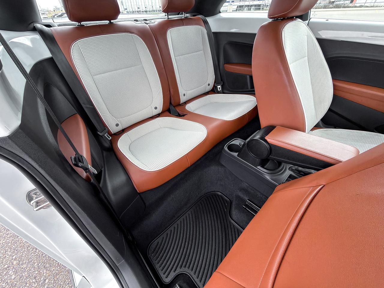 2016 Volkswagen Beetle Classic Photo
