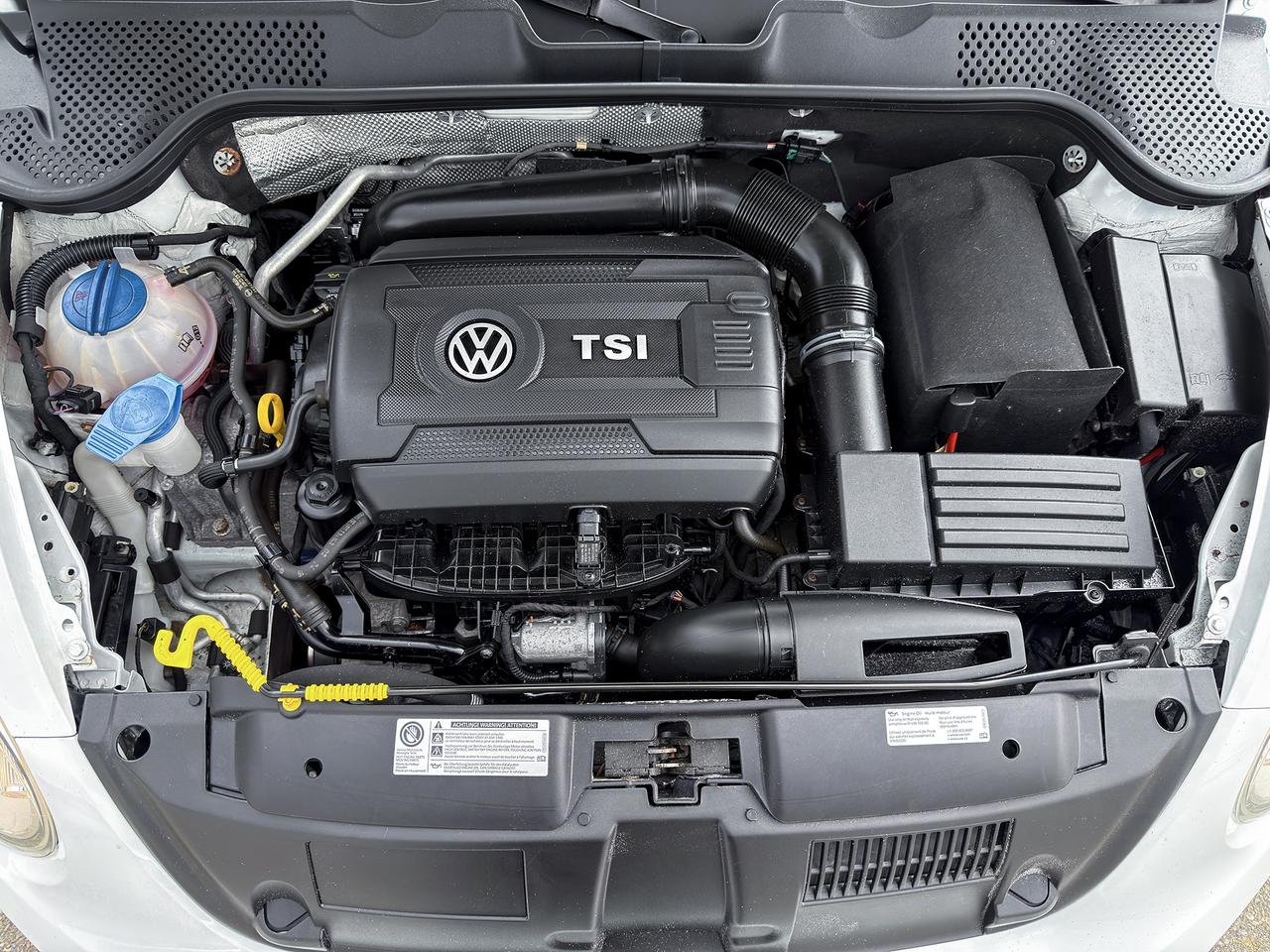 2016 Volkswagen Beetle Classic Photo