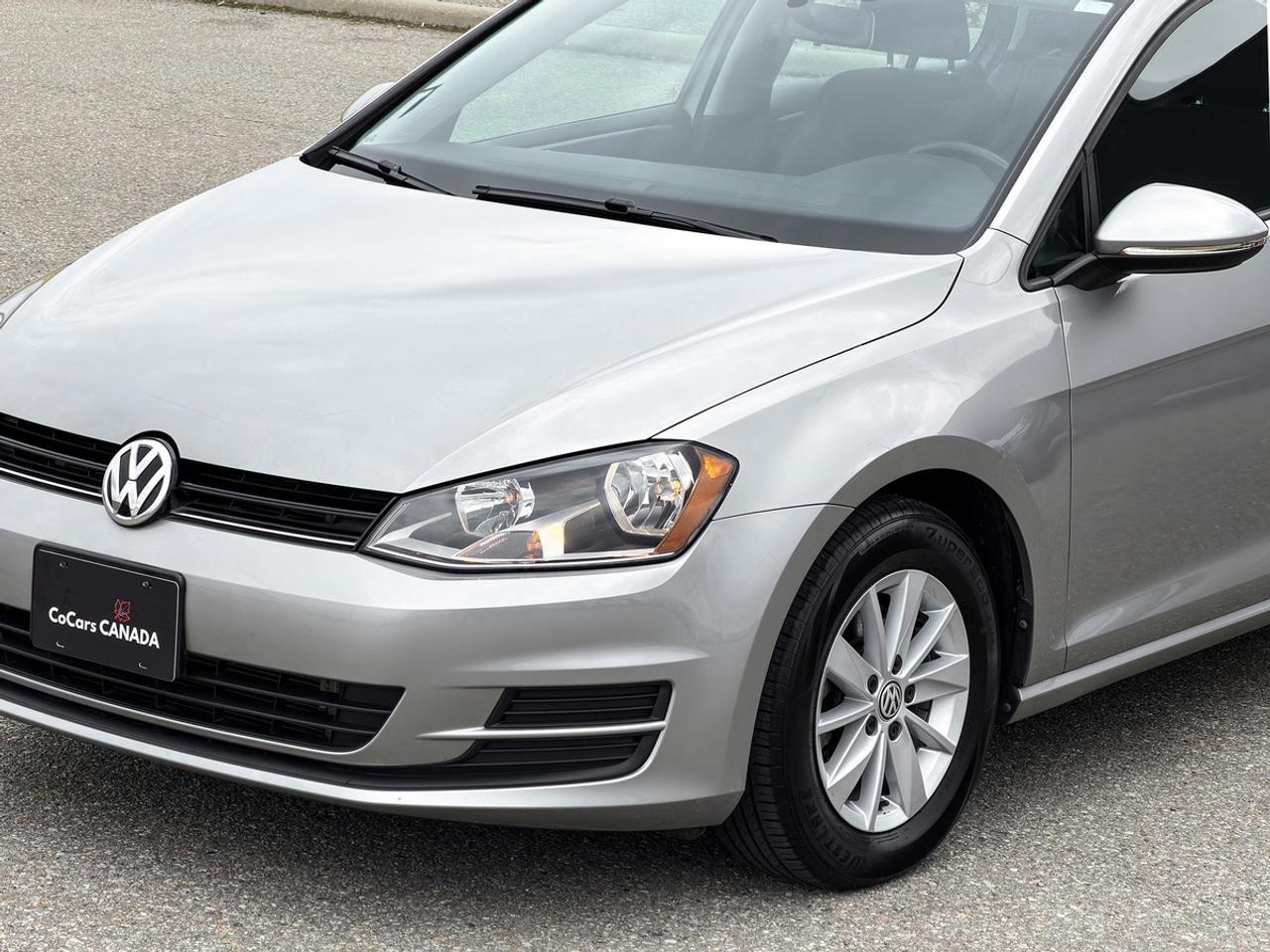 2015 Volkswagen Golf TRENDLINE Photo
