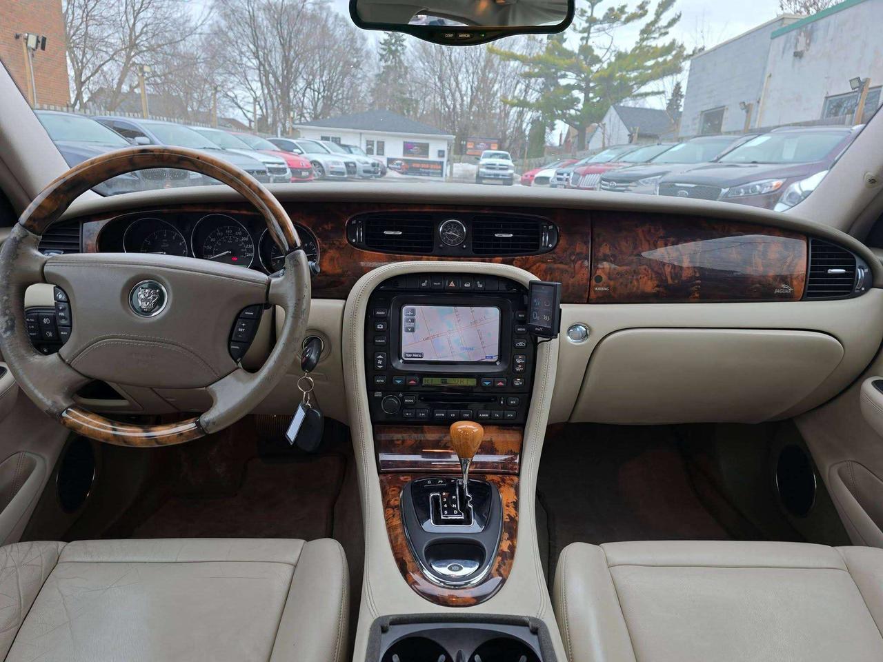 2004 Jaguar XJ XJ8 Photo