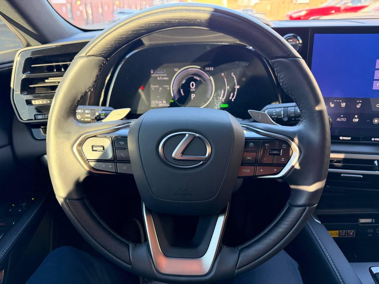2023 Lexus RX RX 350h Auto, LUXURY PACKAGE Photo