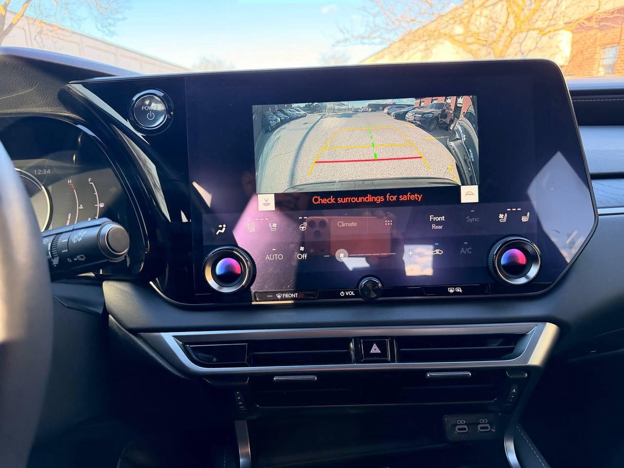 2023 Lexus RX RX 350h Auto, LUXURY PACKAGE Photo