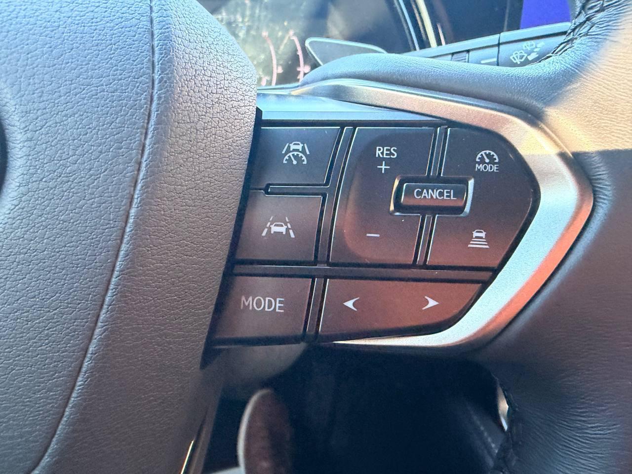2023 Lexus RX RX 350h Auto, LUXURY PACKAGE Photo