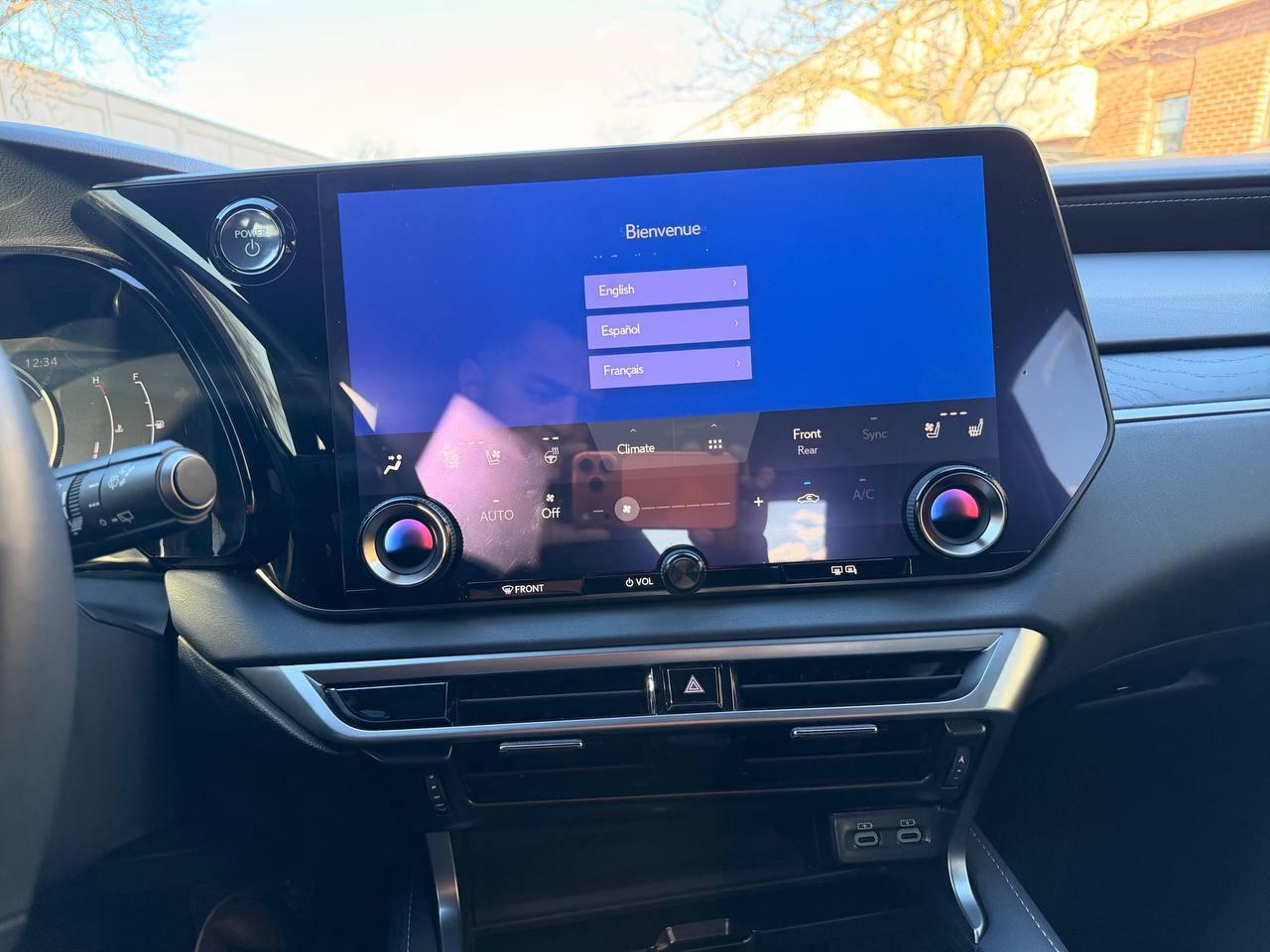 2023 Lexus RX RX 350h Auto, LUXURY PACKAGE Photo