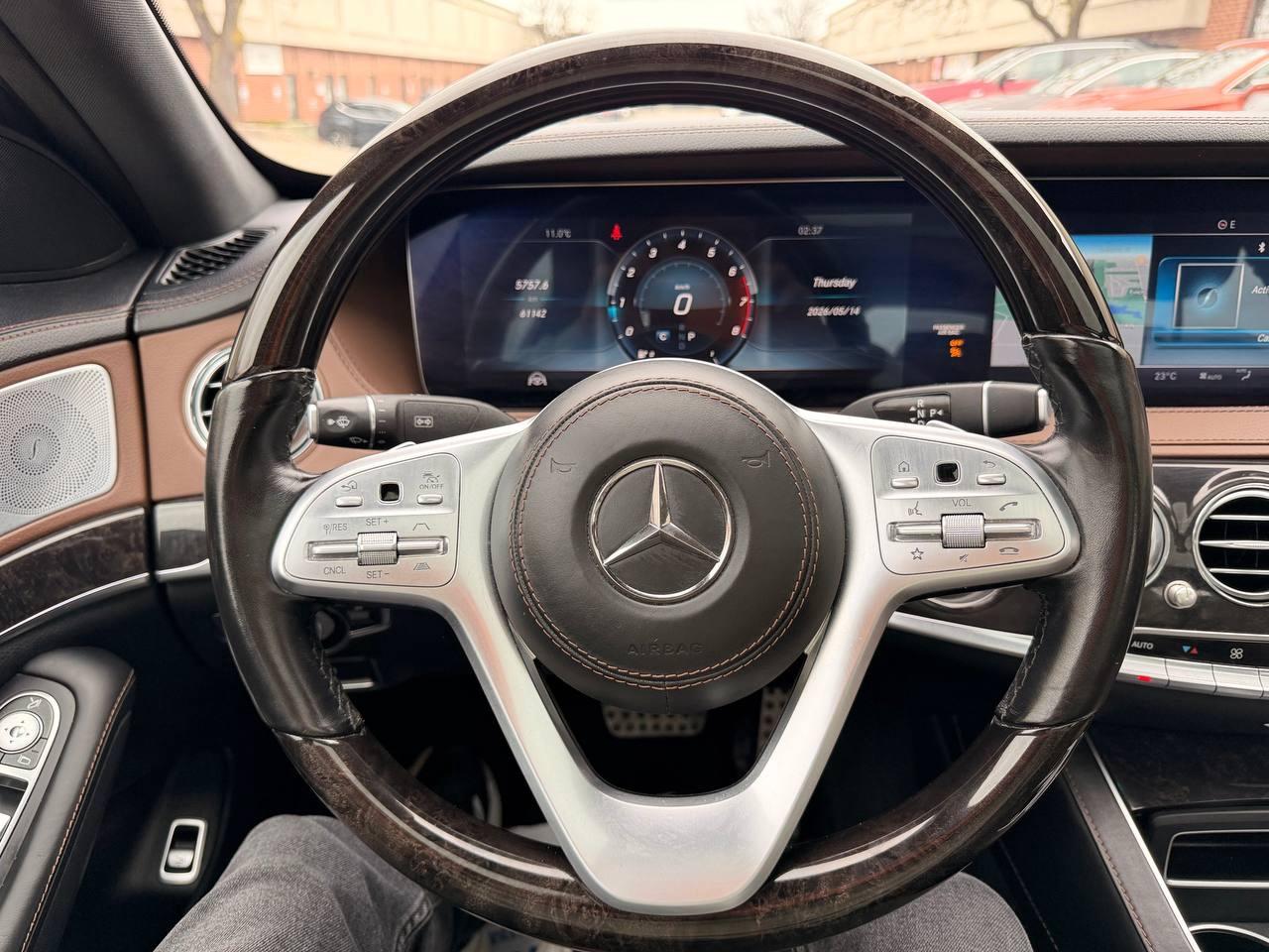2018 Mercedes-Benz S-Class S 560 4MATIC LWB Sedan Photo