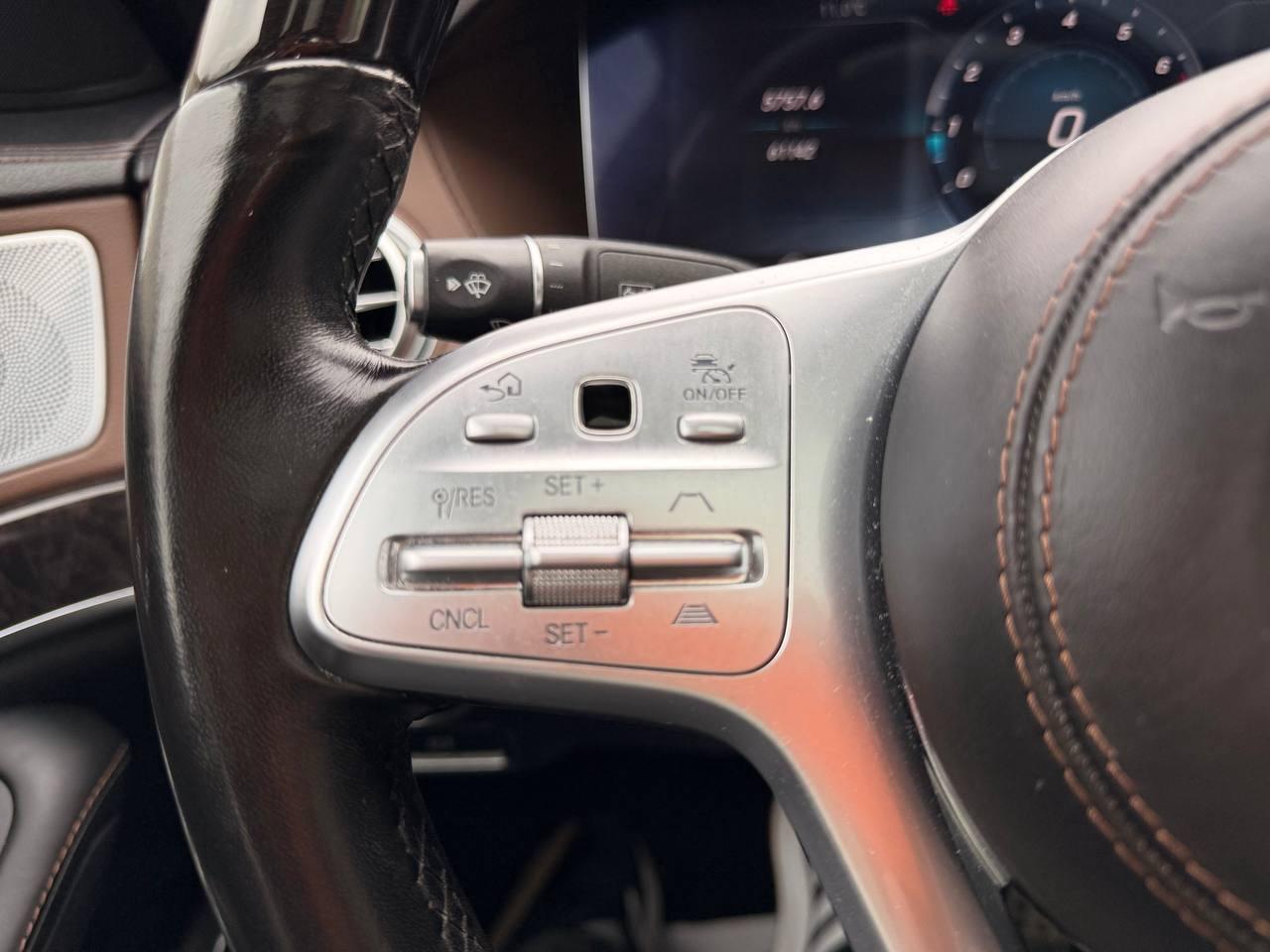 2018 Mercedes-Benz S-Class S 560 4MATIC LWB Sedan Photo