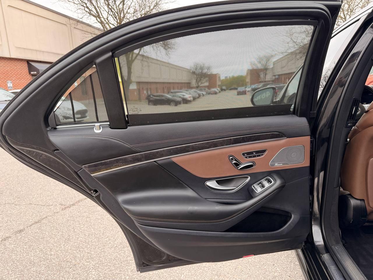 2018 Mercedes-Benz S-Class S 560 4MATIC LWB Sedan Photo