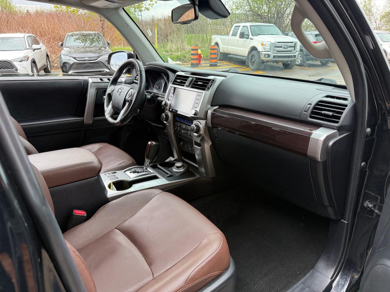 2021 Toyota 4Runner LIMITED, 7 SEATER, NAV, SUNROOF Photo