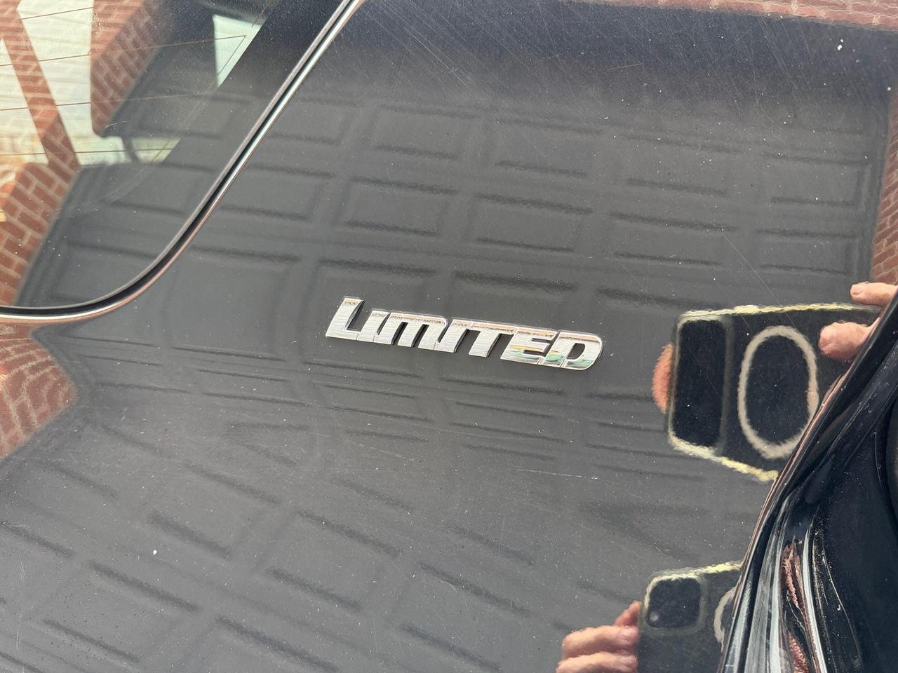 2021 Toyota 4Runner LIMITED, 7 SEATER, NAV, SUNROOF Photo