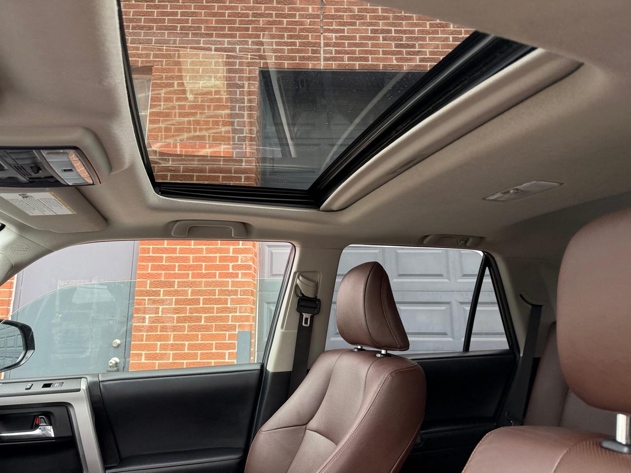 2021 Toyota 4Runner LIMITED, 7 SEATER, NAV, SUNROOF Photo