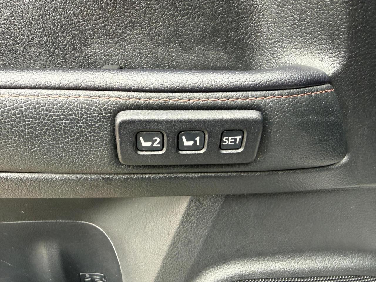 2021 Toyota 4Runner LIMITED, 7 SEATER, NAV, SUNROOF Photo