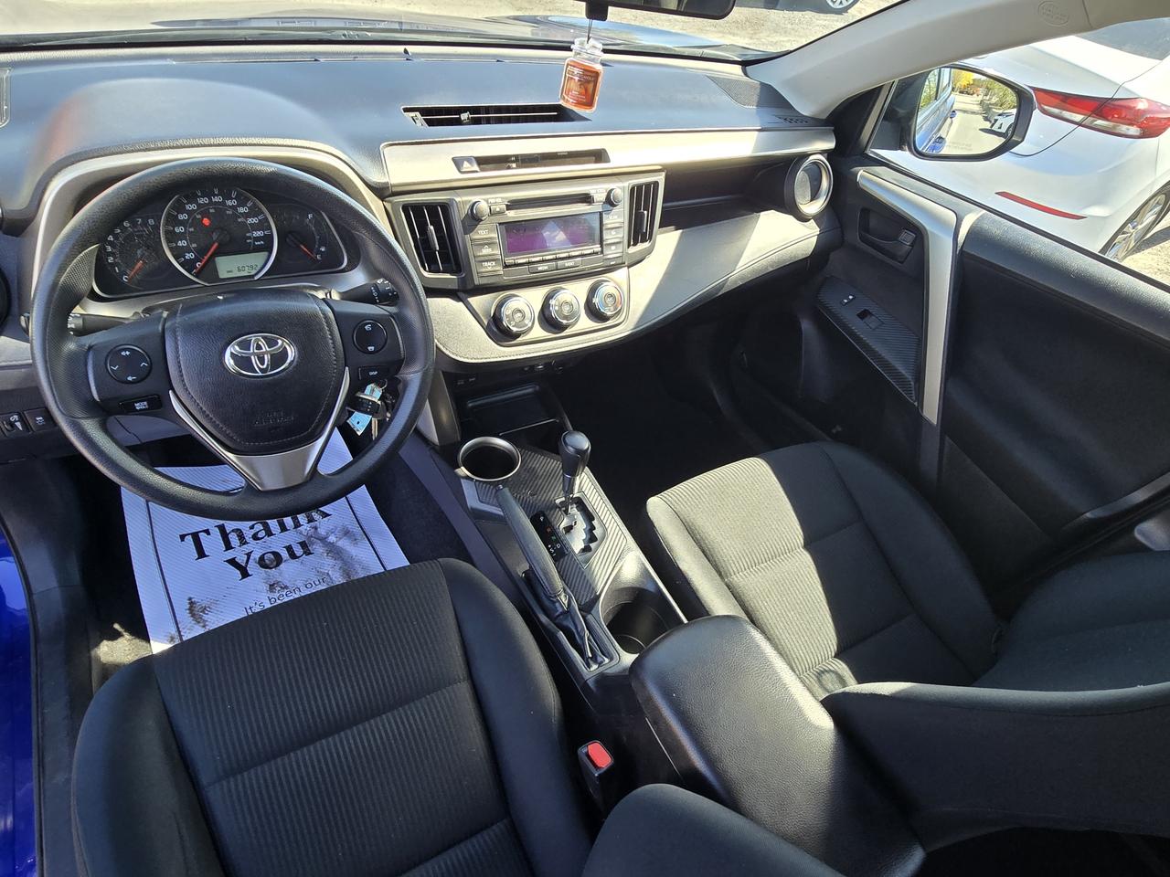 2014 Toyota RAV4 LE Photo