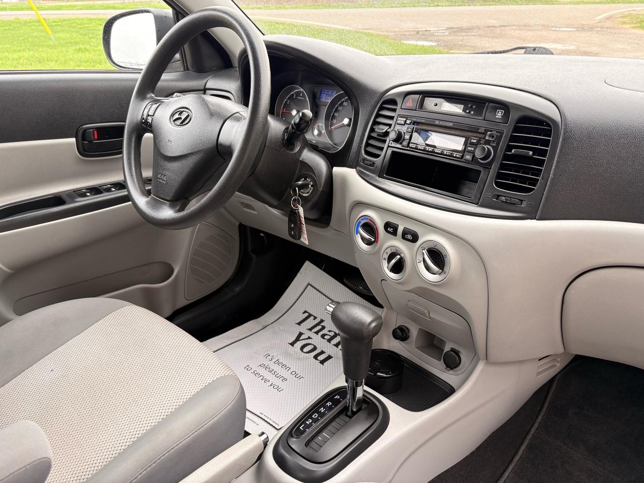 2011 Hyundai Accent 4dr Sdn Auto GL Photo