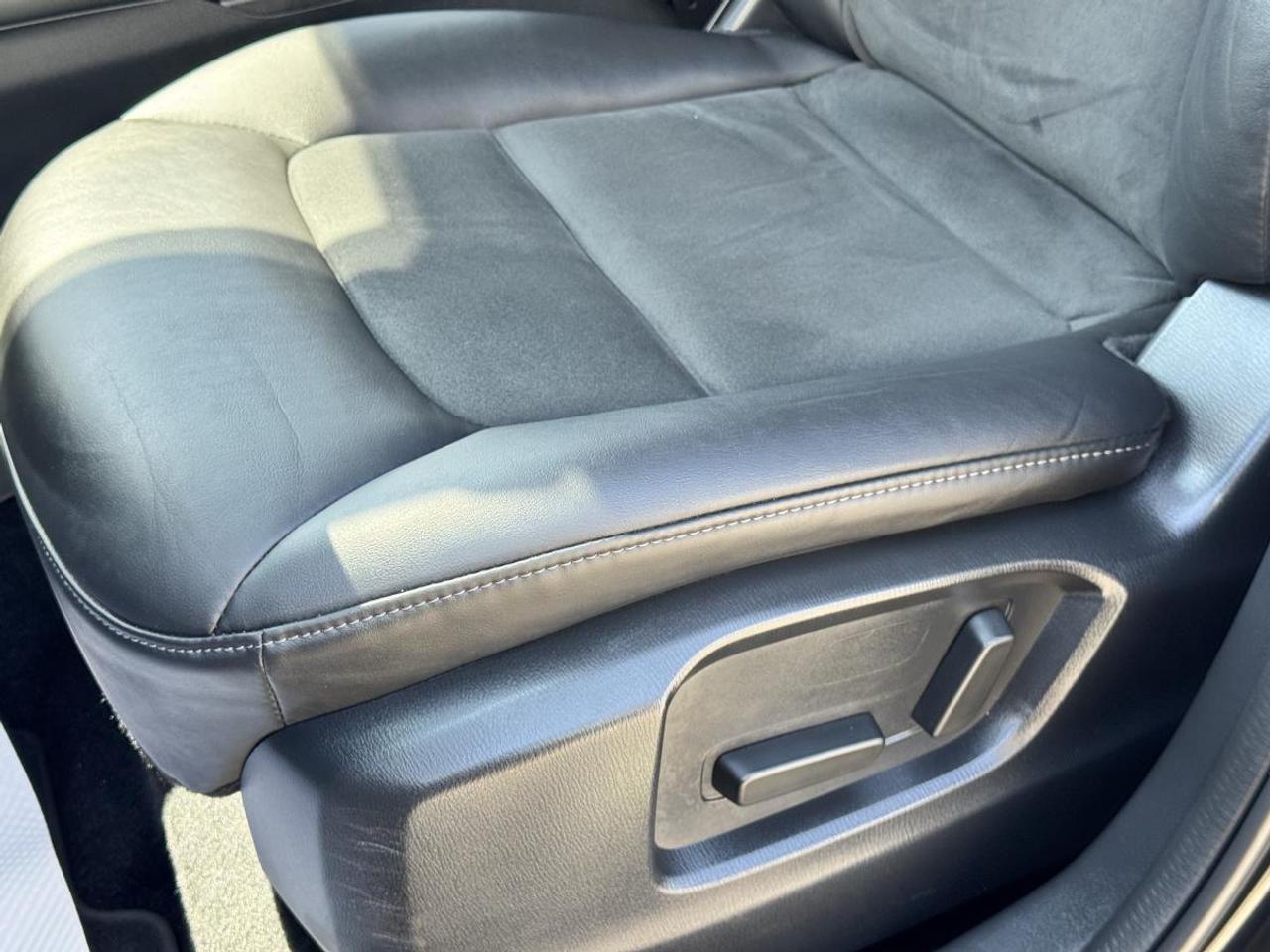 2023 Mazda CX-5 GS AWD/ EXTENDED WARRANTY/ 3.95% RATE/ MUST SEE Photo