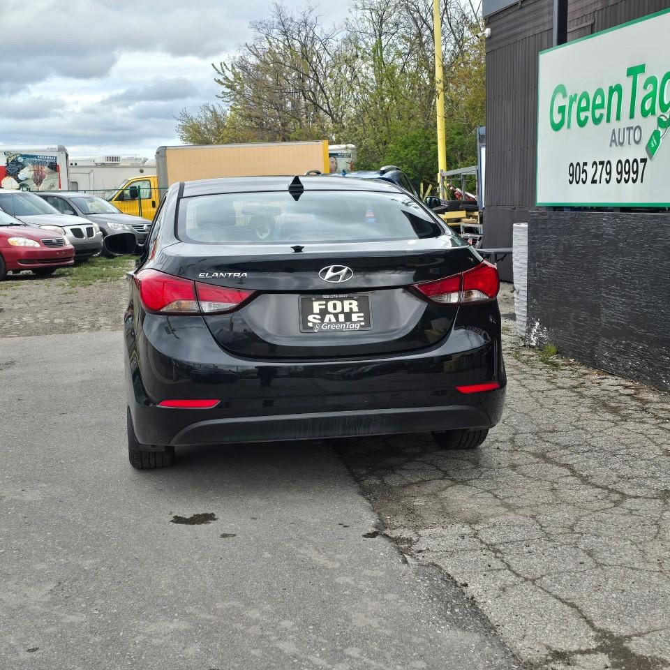 2016 Hyundai Elantra 4DR SDN AUTO GL Photo