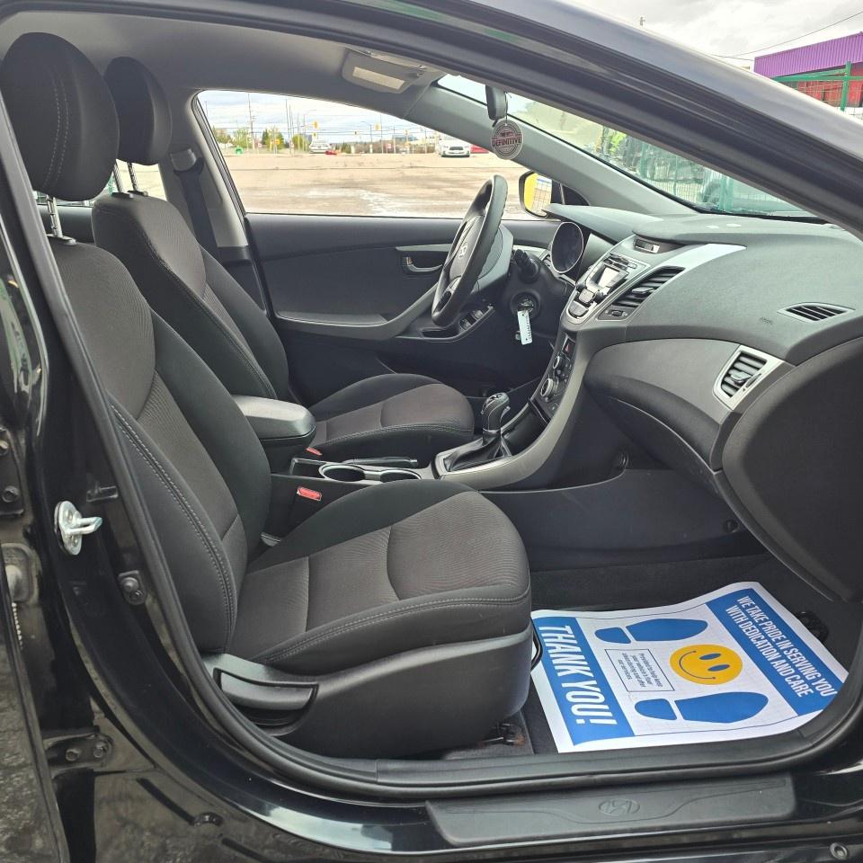 2016 Hyundai Elantra 4DR SDN AUTO GL Photo
