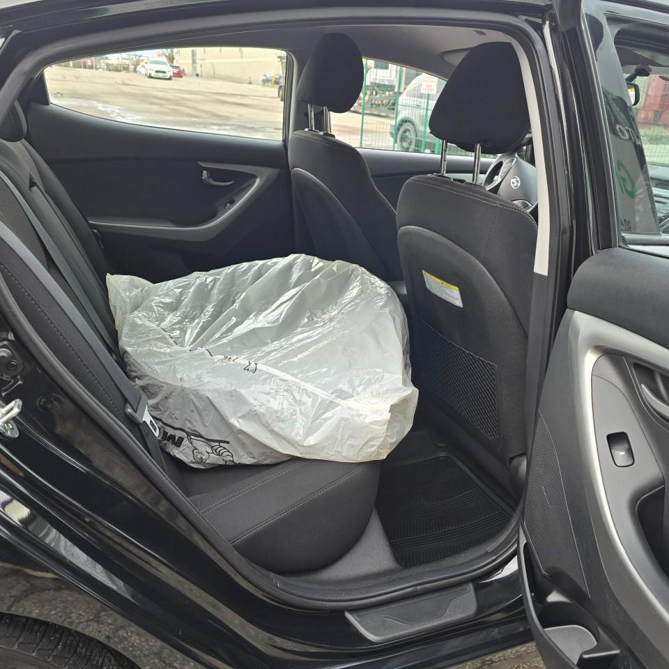 2016 Hyundai Elantra 4DR SDN AUTO GL Photo