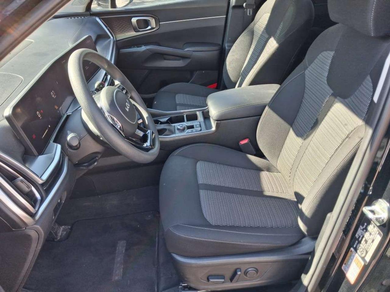 2024 Kia Sorento LX AWD Photo