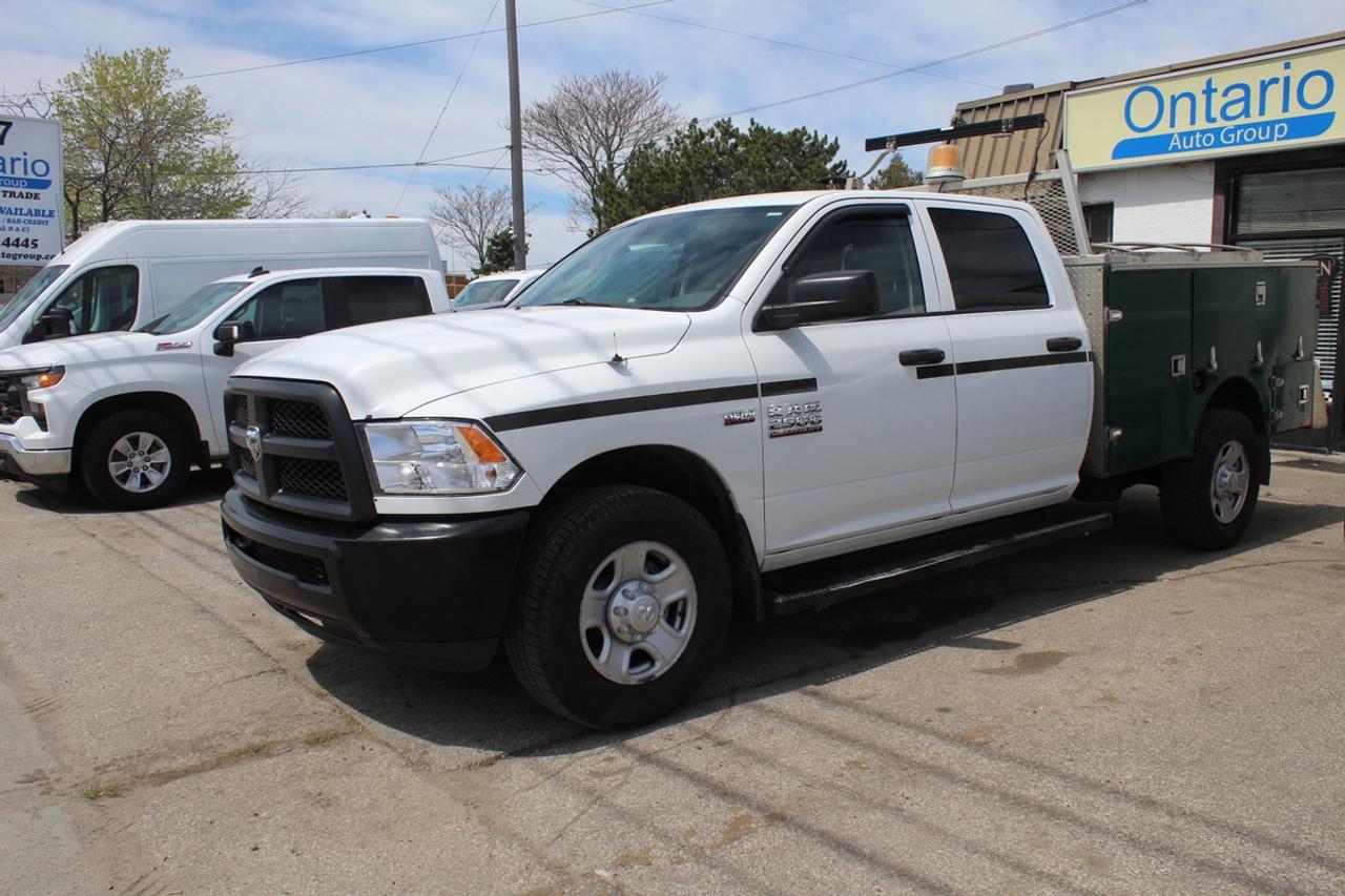 2015 RAM 2500 ST Crew Cab Service Body 8ft Bed Photo0