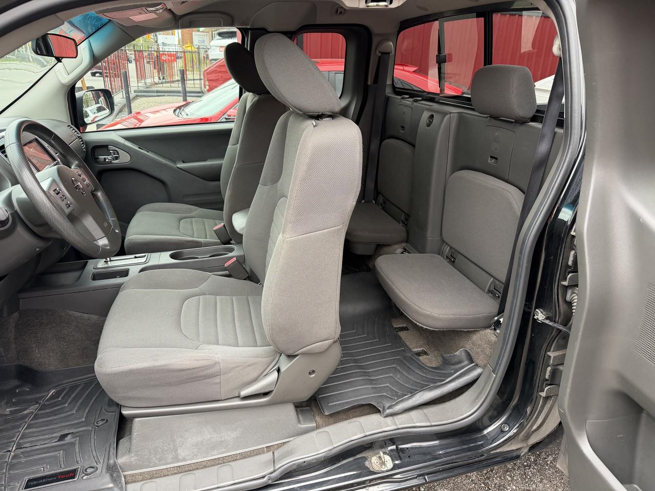 2017 Nissan Frontier  Photo