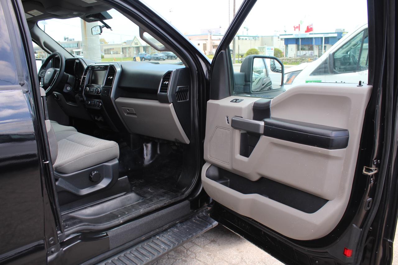 2020 Ford F-150 XLT SuperCab 4WD 8ft 5.0L Tow package Photo