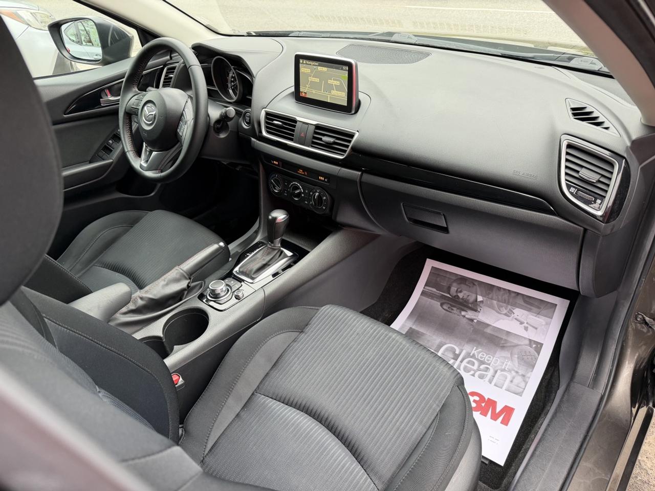2016 Mazda MAZDA3 i Touring Photo