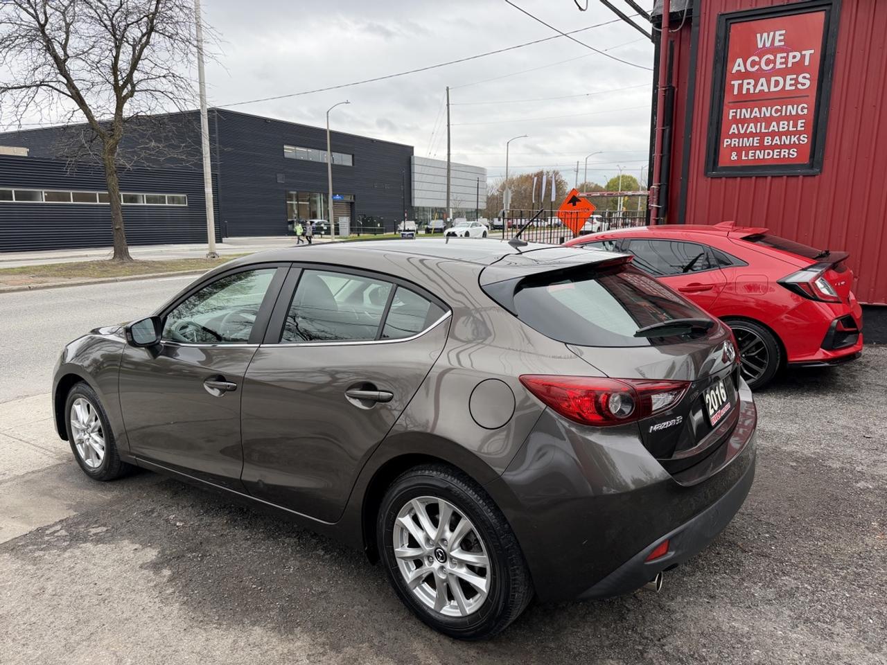 2016 Mazda MAZDA3 i Touring Photo