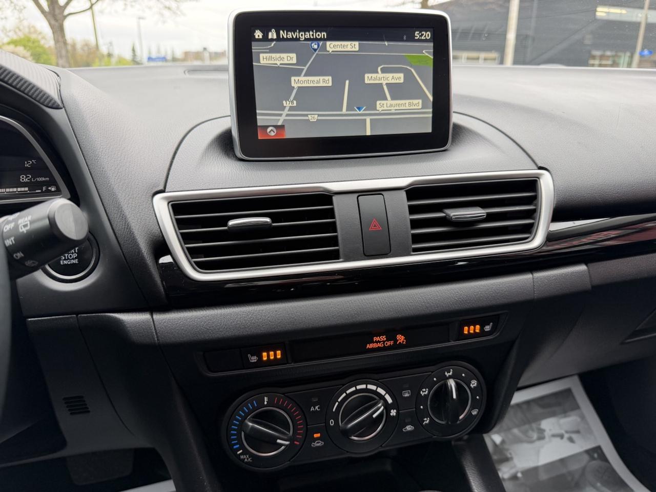 2016 Mazda MAZDA3 i Touring Photo