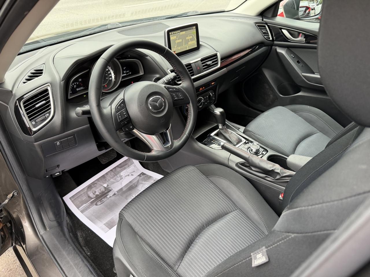 2016 Mazda MAZDA3 i Touring Photo