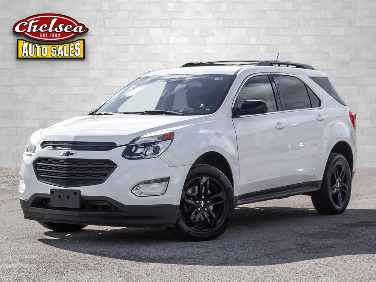 2017 Chevrolet Equinox LT 2WD Photo0