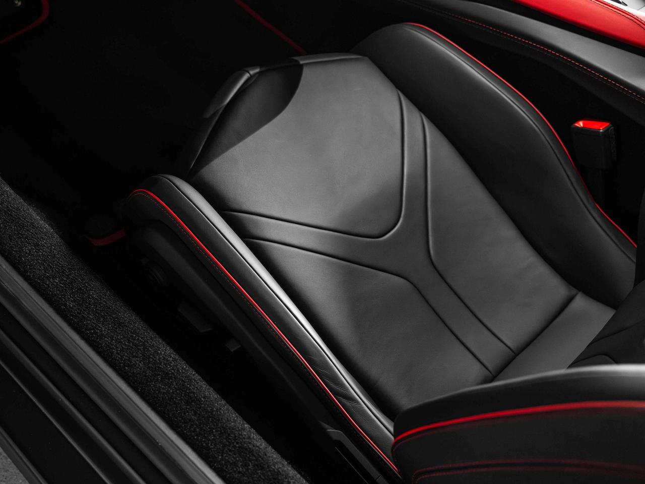 2024 Lamborghini Revuelto  Photo