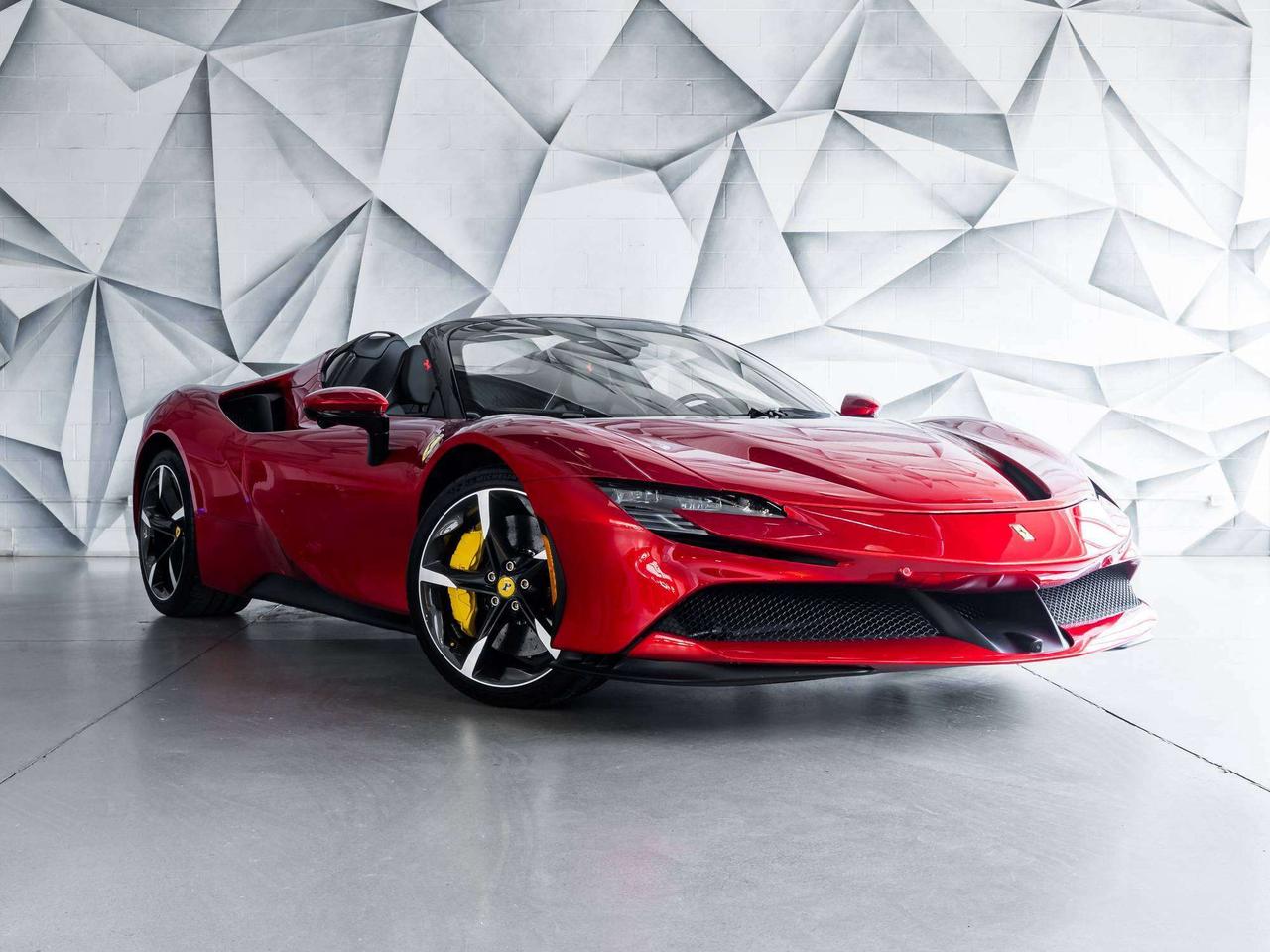 2024 Ferrari SF90 Spider  Photo