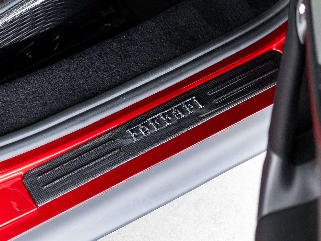 2024 Ferrari SF90 Spider  Photo