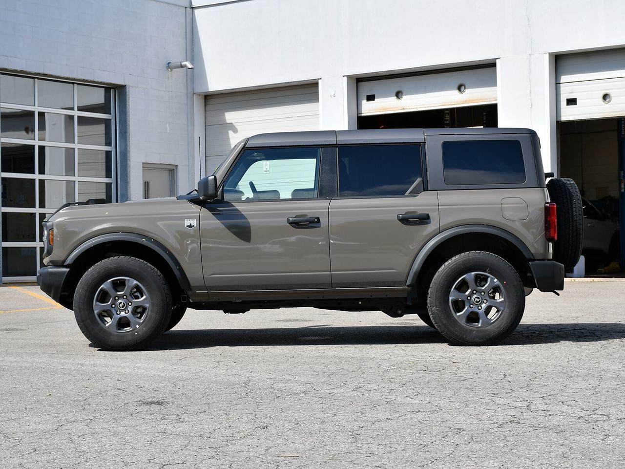 2025 Ford Bronco Big Bend 4x4   GOAT Modes   Manager Special Photo4