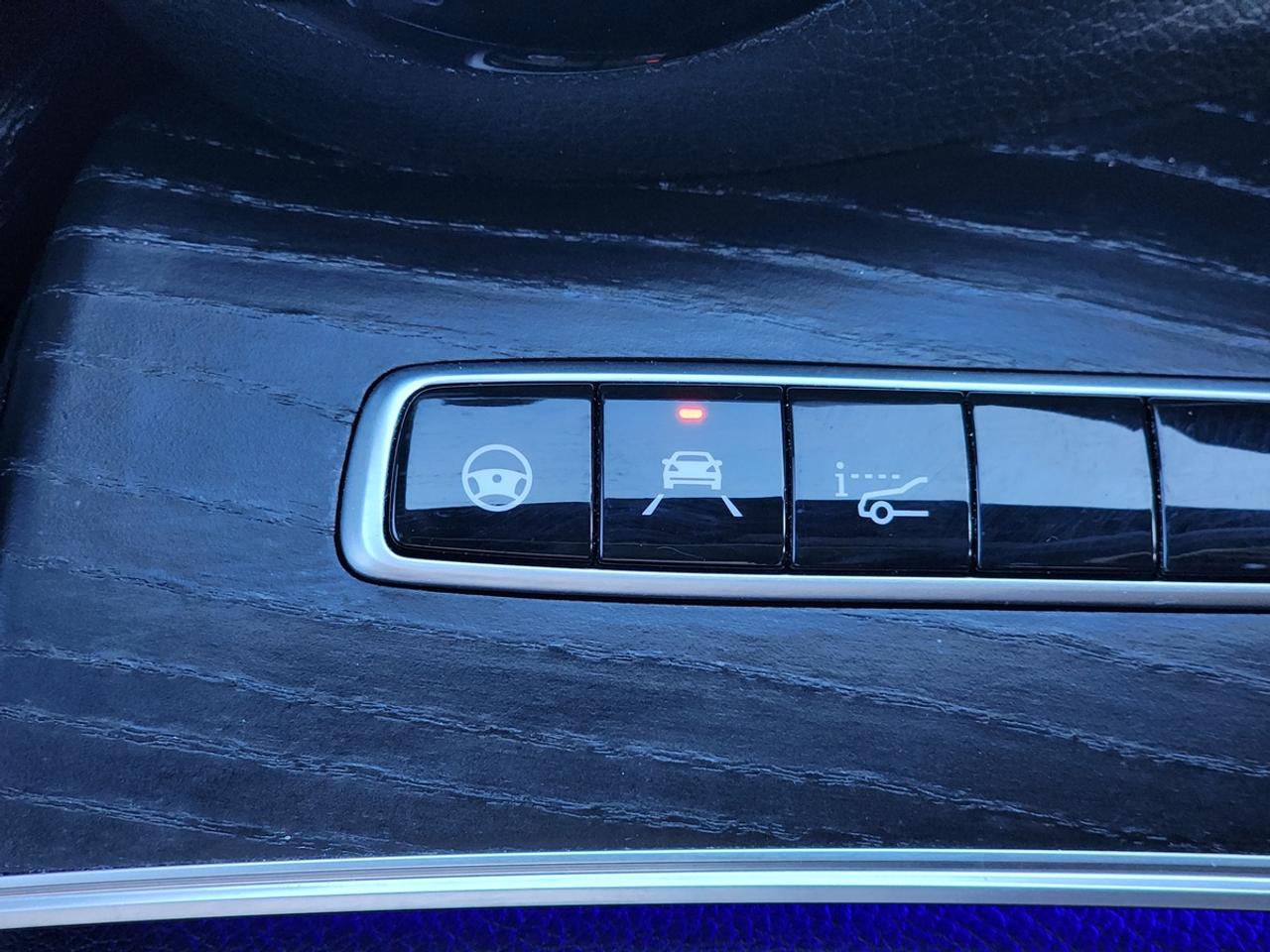 2020 Mercedes-Benz E-Class E450 4Matic | No Accidents! Photo