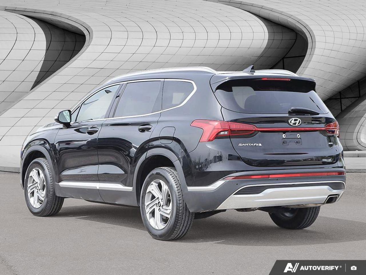 2023 Hyundai Santa Fe Preferred Photo