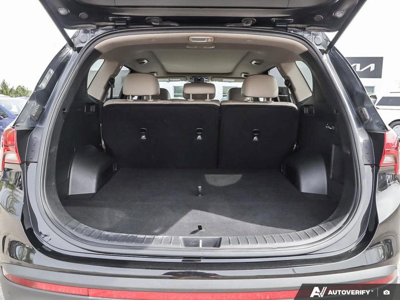 2023 Hyundai Santa Fe Preferred Photo