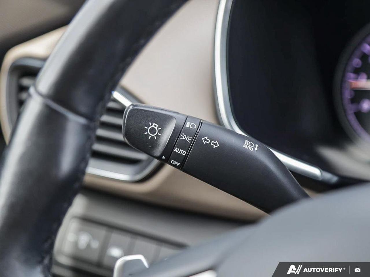 2023 Hyundai Santa Fe Preferred Photo