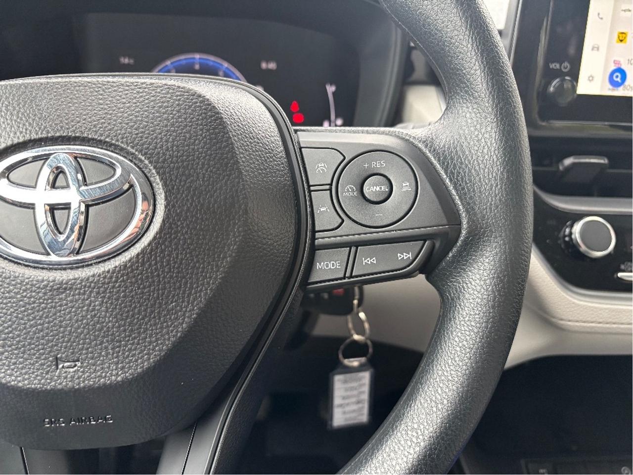 2026 Toyota Corolla Cross L AWD NO FEES!! ONE OWNER CLEAN CARFAX Photo